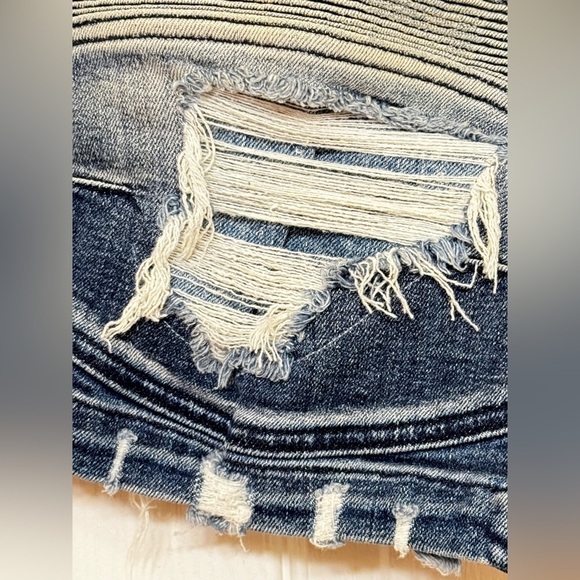 Rockstar Destroyed Denim Shorts size 30 - Picture 6 of 12